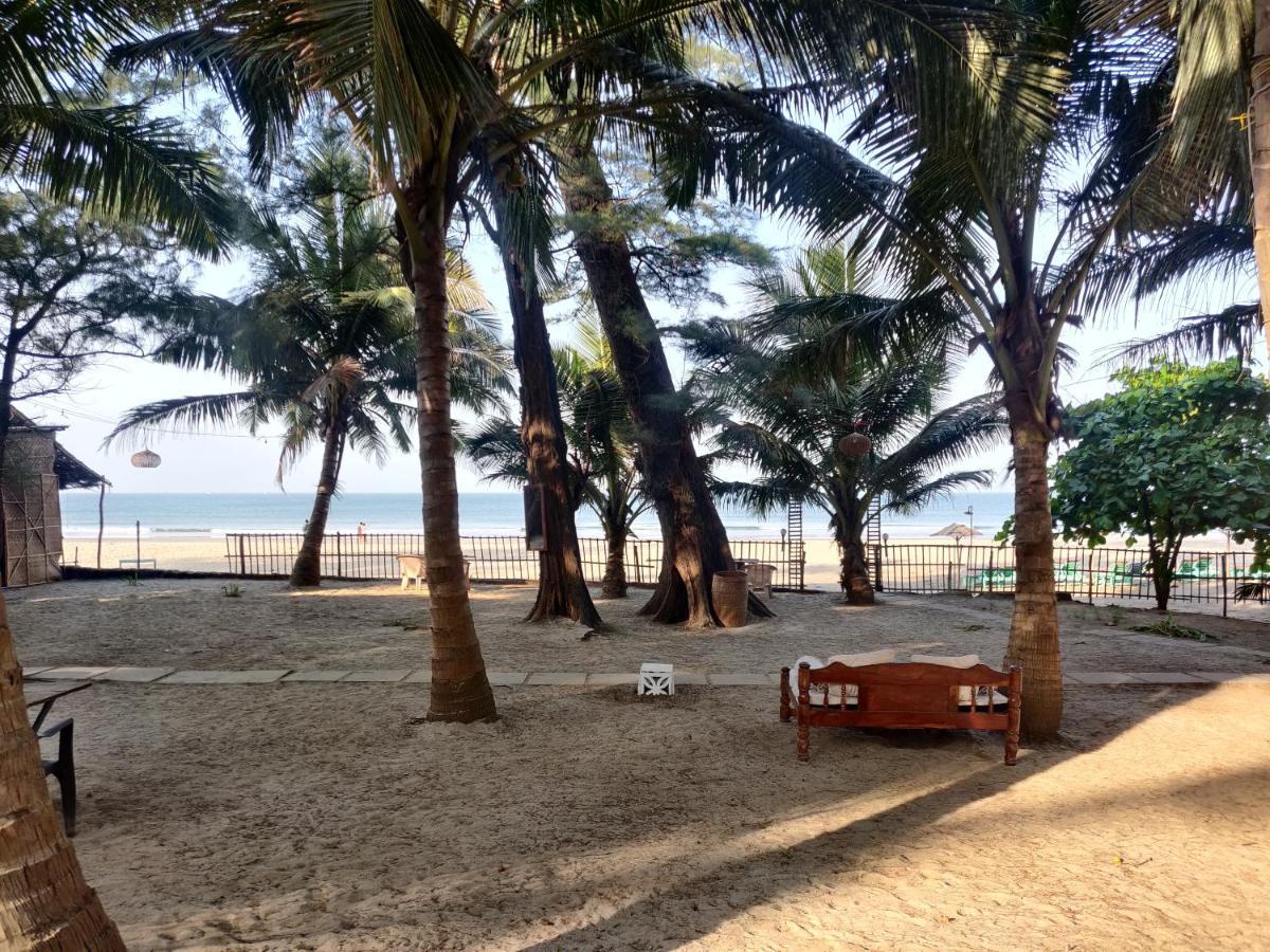 Silent Beach Resort マンドレム エクステリア 写真