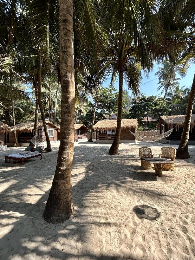 Silent Beach Resort マンドレム エクステリア 写真