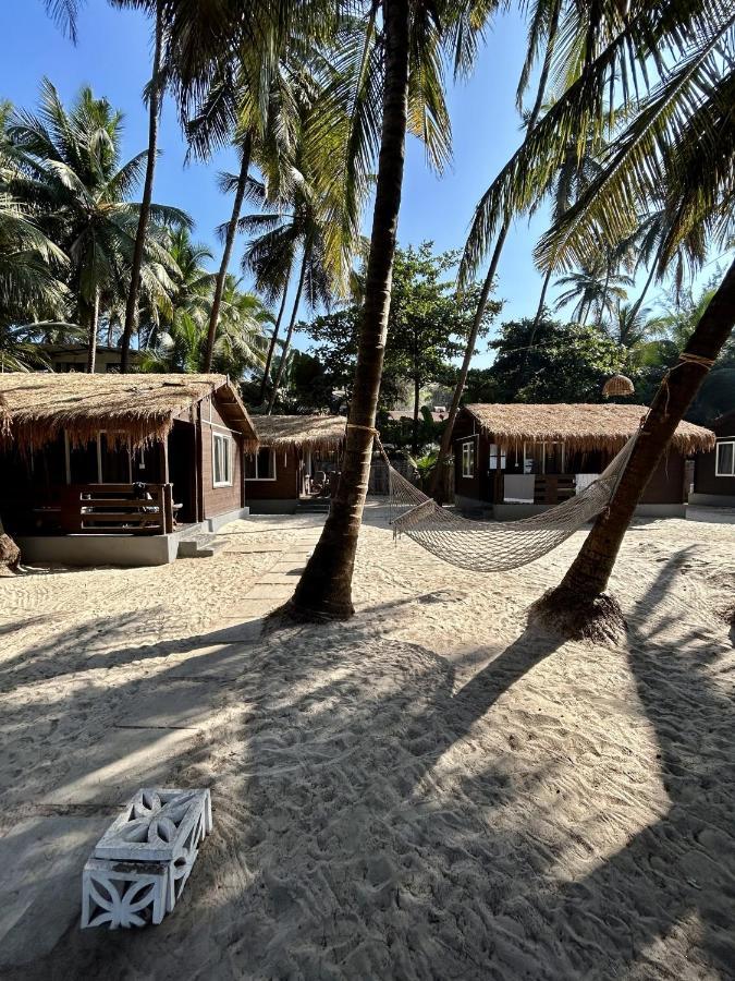 Silent Beach Resort マンドレム エクステリア 写真